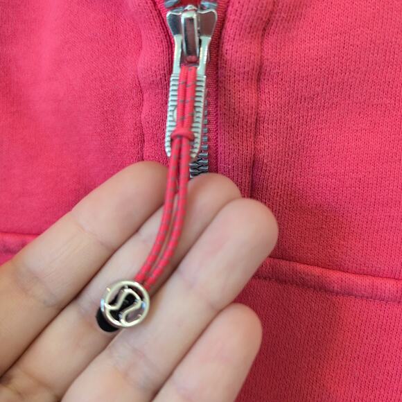 Lululemon Oversize Crop Scuba Hoodie Boxy Hot Pink 1/2 Zip Size M/L - Excellent - Picture 8 of 9